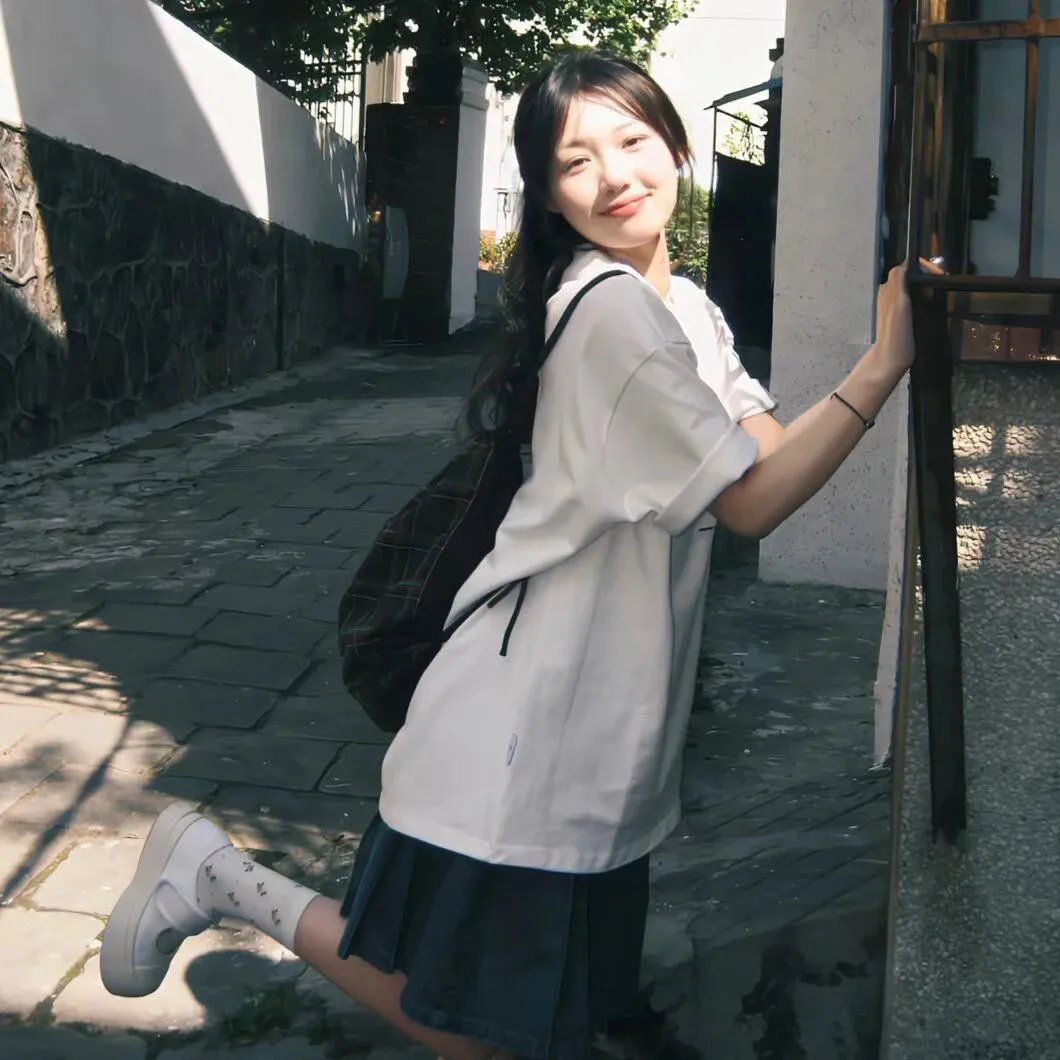 马拉加街夕阳红